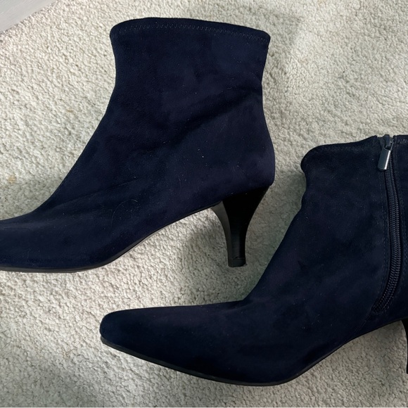 Navy blue suede boots SIZE 8 - Picture 2 of 2
